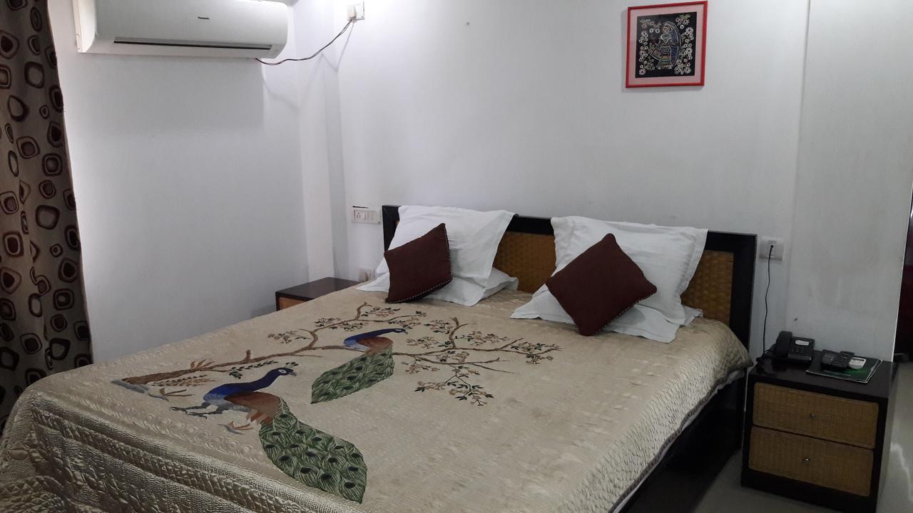 Aroma Residency Hotel Tinsukia Exterior photo